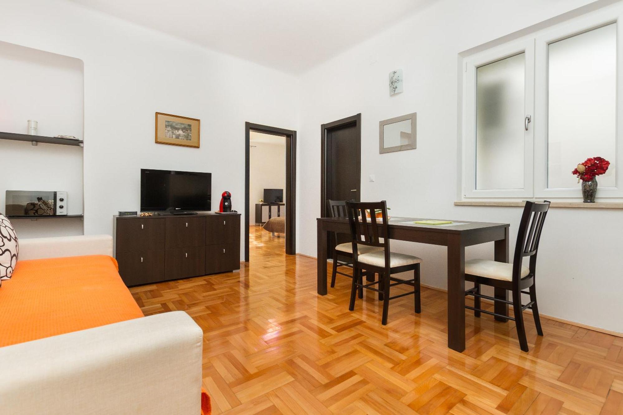 Apartments Naja Спліт Екстер'єр фото
