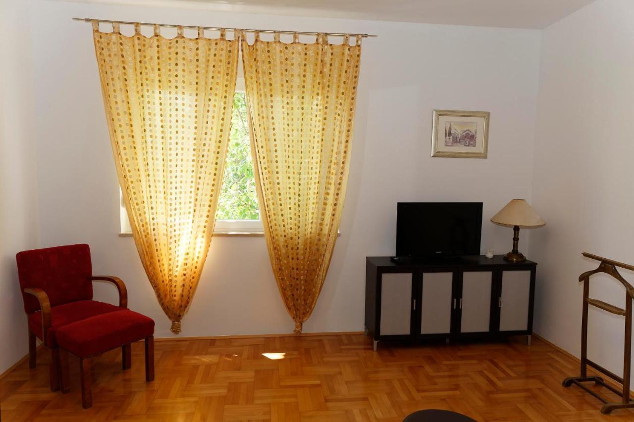 Apartments Naja Спліт Екстер'єр фото